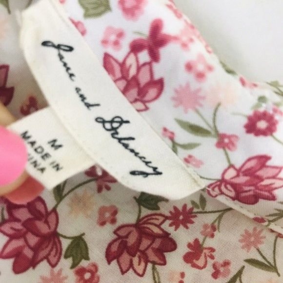 JANE & DELANCEY Floral High Low Button Down Blouse Size Medium - Picture 7 of 8